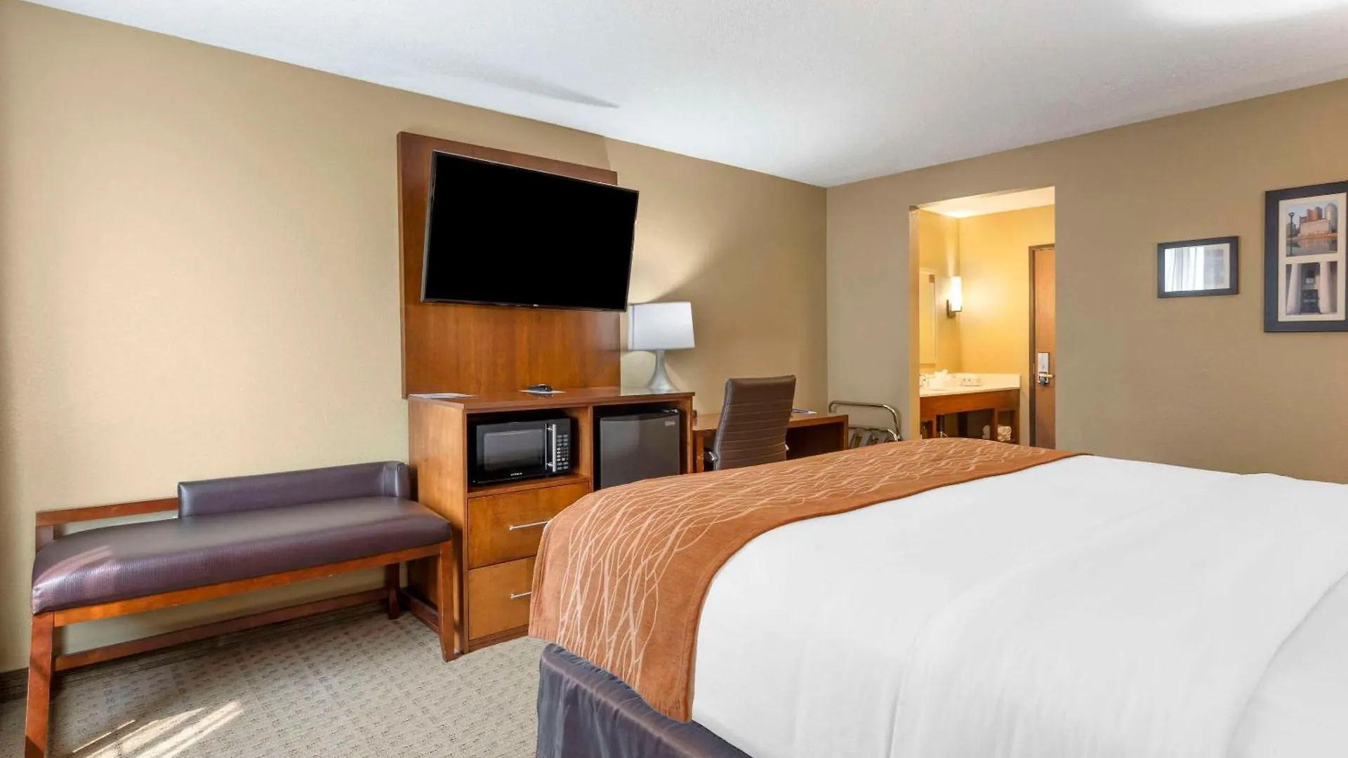 Comfort Inn North-Polaris Columbus 2*,  United States