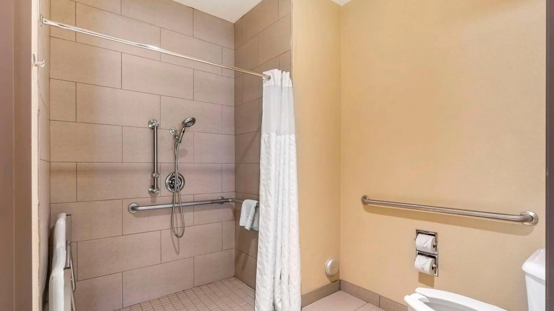 Comfort Inn North-Polaris Columbus